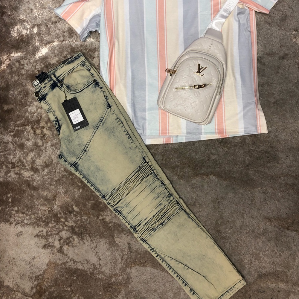 Men Light Wash Skinny Jeans